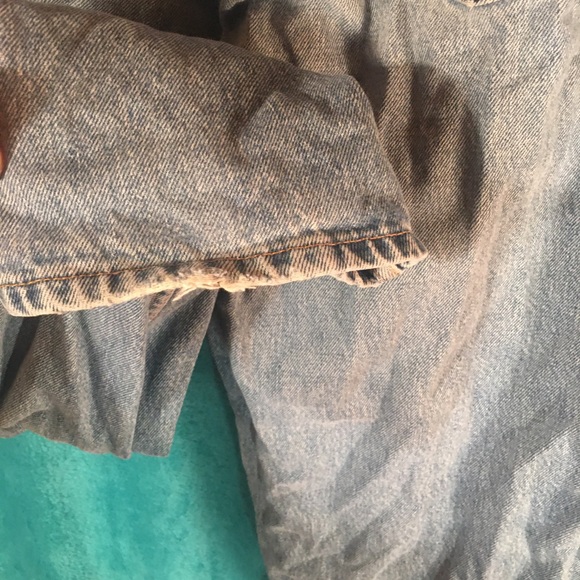 Distressed denim Levi jeans - Picture 7 of 7